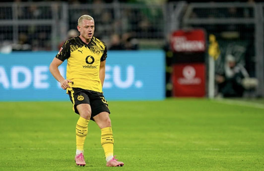 博鱼电竞-图片报：多特想3000万欧卖瑞尔森，巴萨和曼联等队在关注他